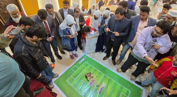 ডিজিটাল বাংলাদেশ গড়তে কুয়াকাটায় স্কুল শিক্ষার্থীদের রোবোটিকস প্রশিক্ষণ