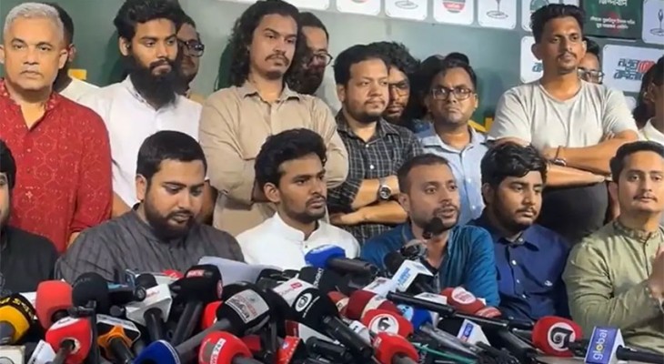 আ.লীগের জায়গায় বিএনপি এসেছে, আর কোনো পরিবর্তন হয়নি: নাহিদ