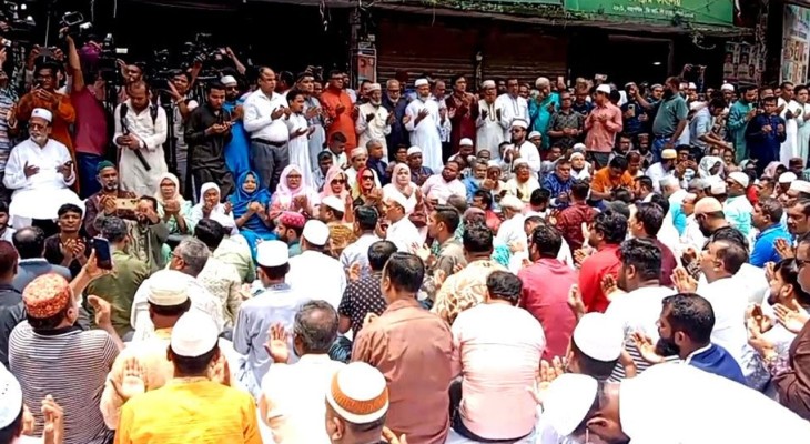 খালেদা জিয়ার জন্মদিন উপলক্ষে নয়াপল্টনে বিএনপির দোয়া মাহফিল