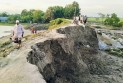 কলাপাড়ায় বেড়িবাঁধ বিলীন হওয়ার শঙ্কায় গ্রামবাসী