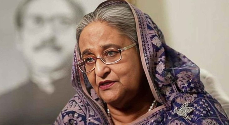 অবসরের সিদ্ধান্ত বদলালেন ক্ষমতাচ্যুত শেখ হাসিনা